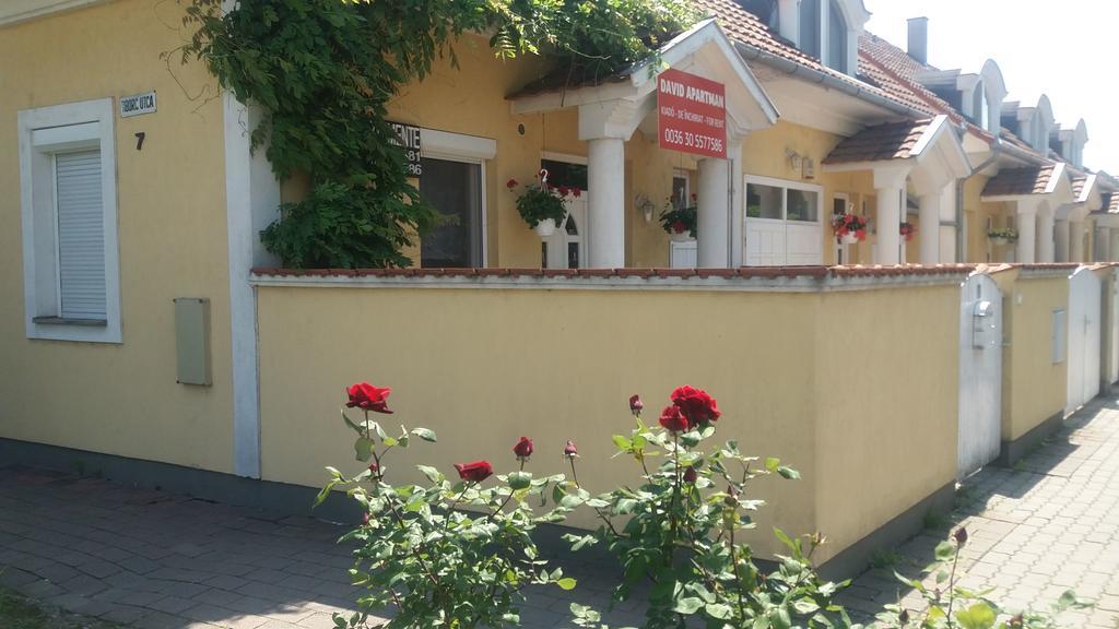 David Apartman Gyula Exterior foto